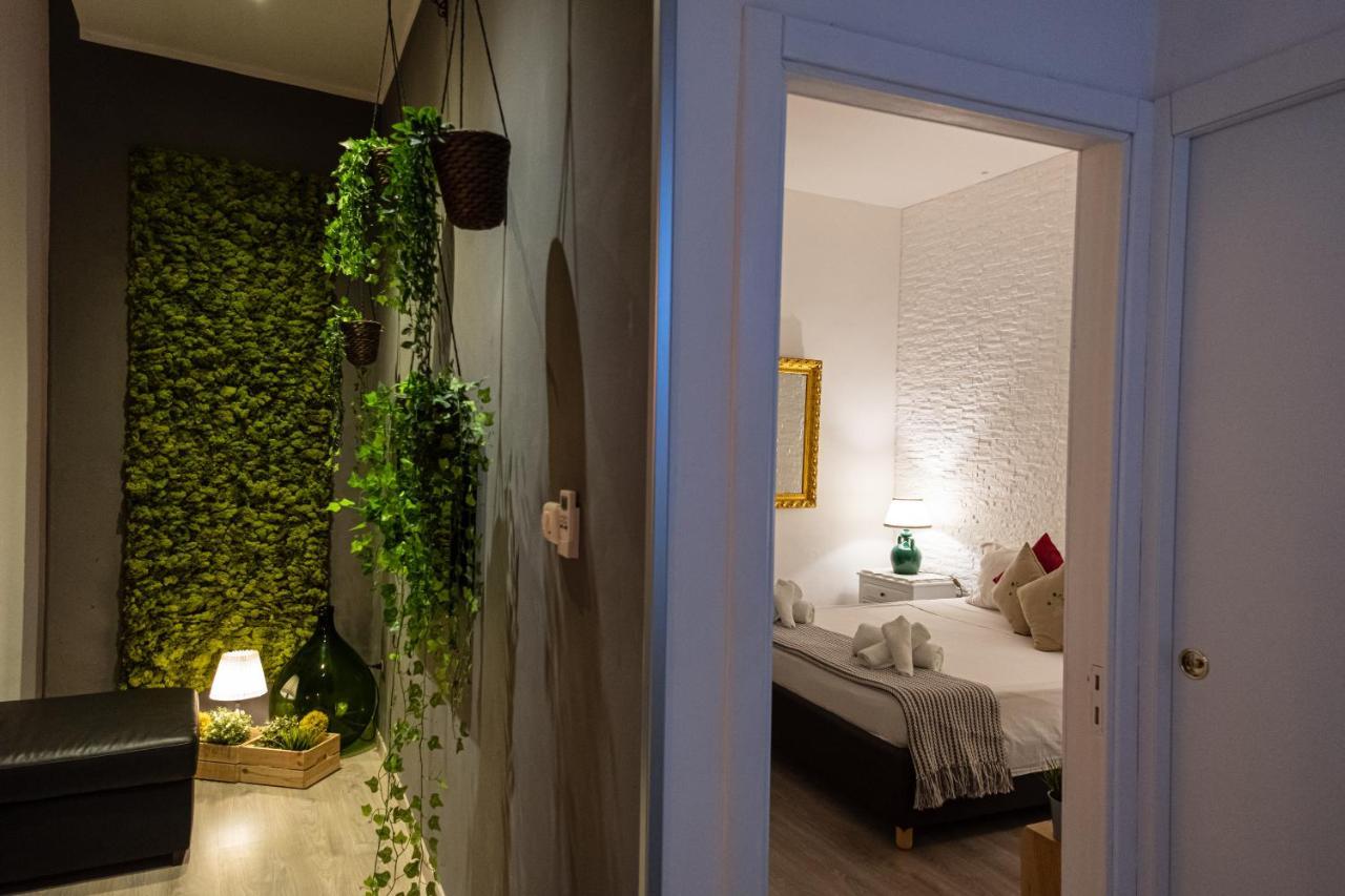 Il Giardino Di Sybar Apartment Lecce Exterior foto