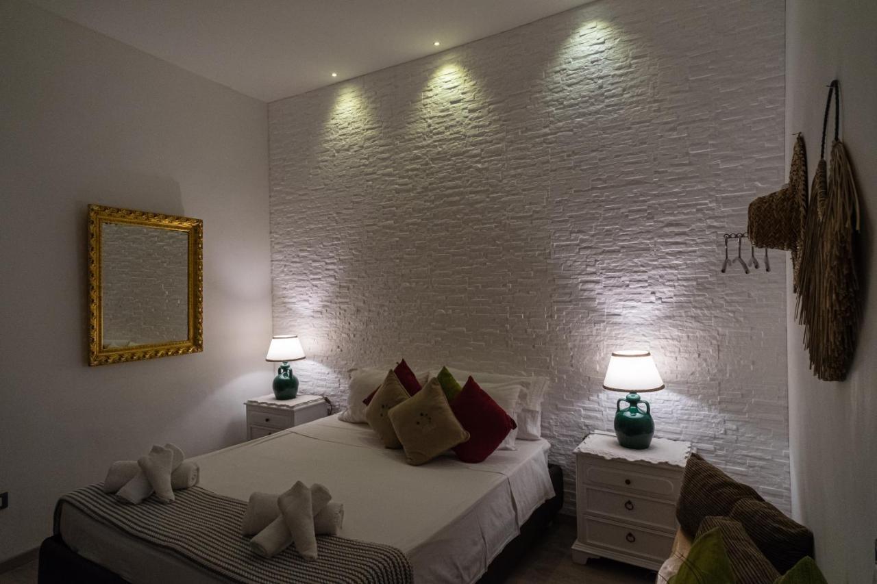 Il Giardino Di Sybar Apartment Lecce Exterior foto